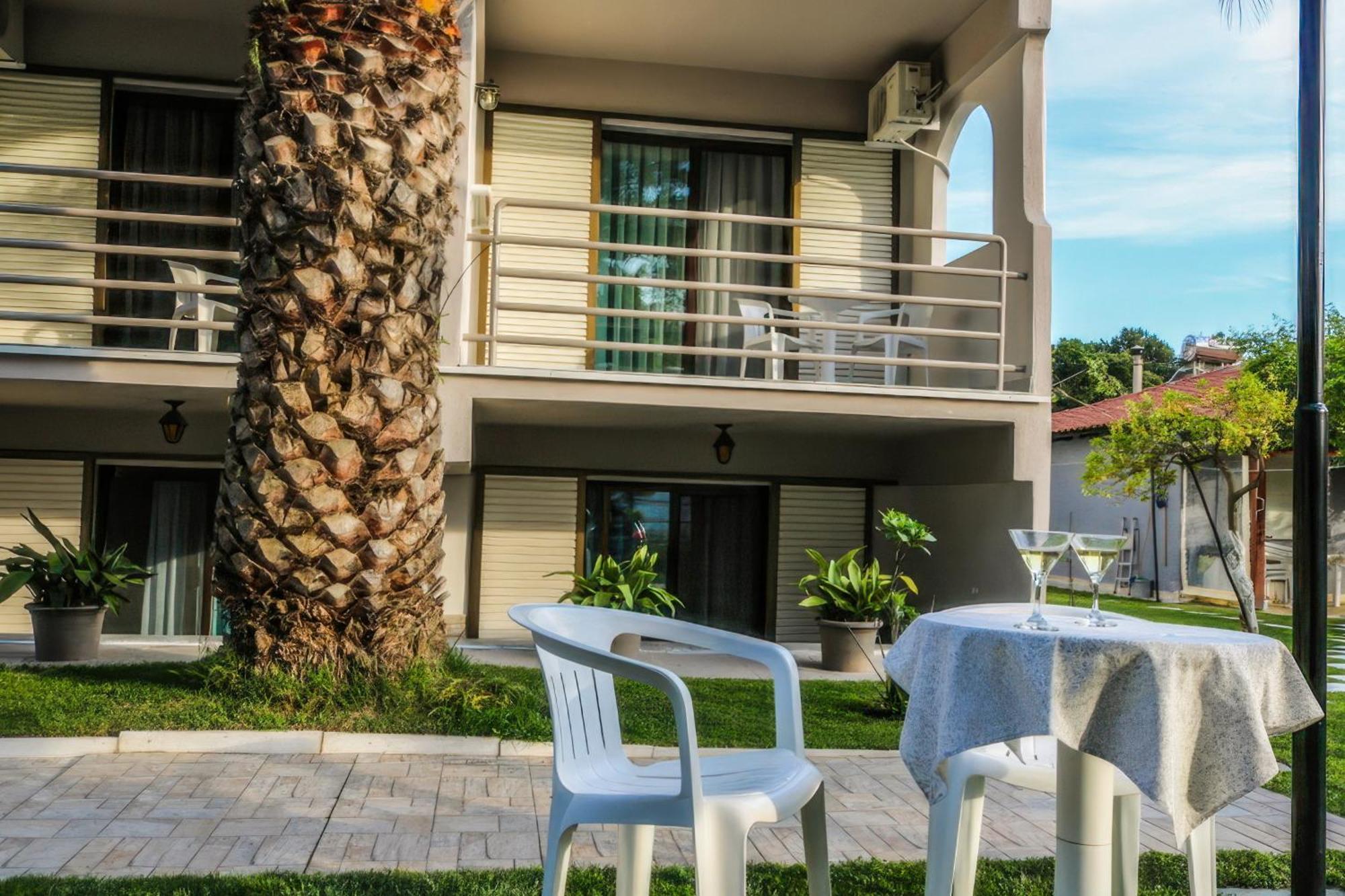 Vlachogiannis Hotel Prínos Extérieur photo